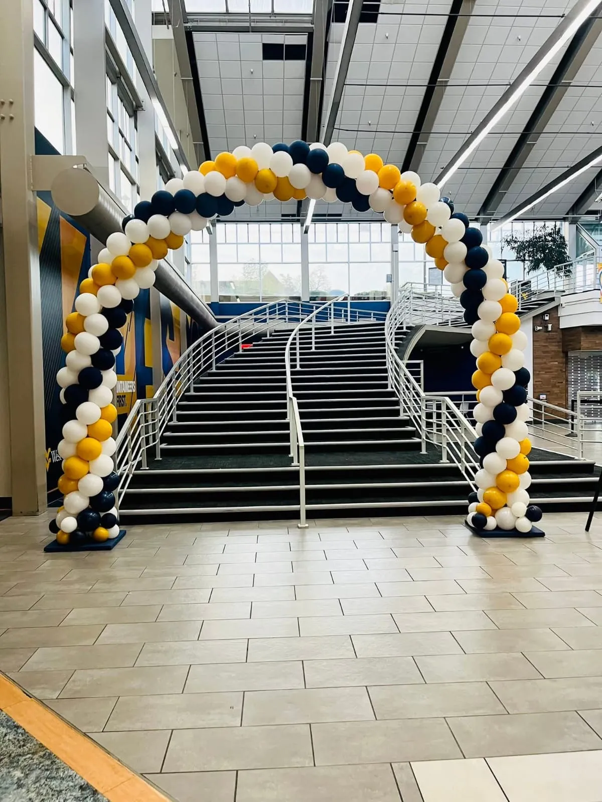 Balloons Entrance Arch for hire in Nairobi - photo 2